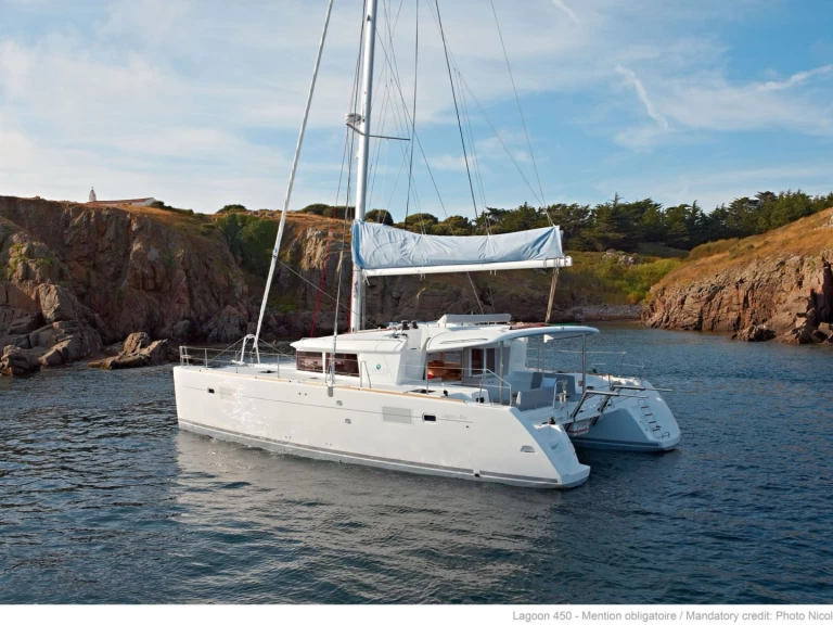 Catamaran rental with or without captain Lagoon Tourlos