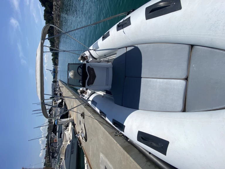 RIB rental in Marseille - Ranieri Cayman 21 Sport