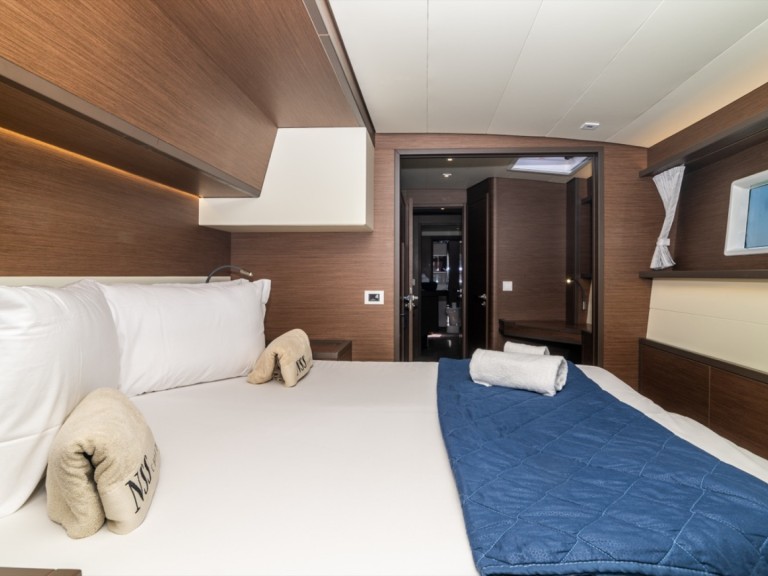 Bareboat Rental Catamaran Lagoon with a boat licence