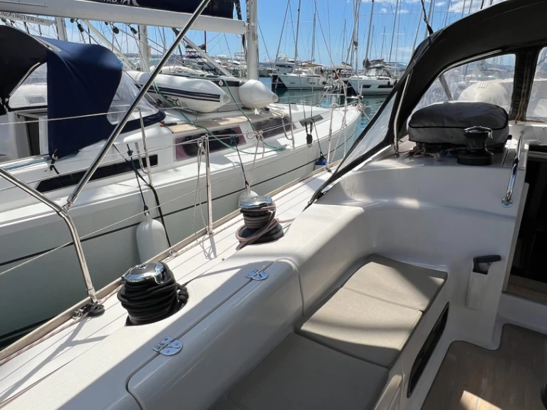 Yacht charter Kaštela cheap Salona 44
