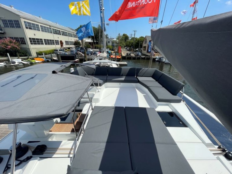 Fountaine Pajot Tanna 47 charter bareboat or captained in  Annapolis