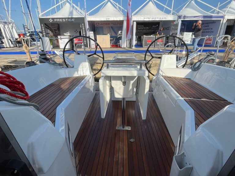 Bénéteau Oceanis 34.1 charter bareboat or captained in  Split