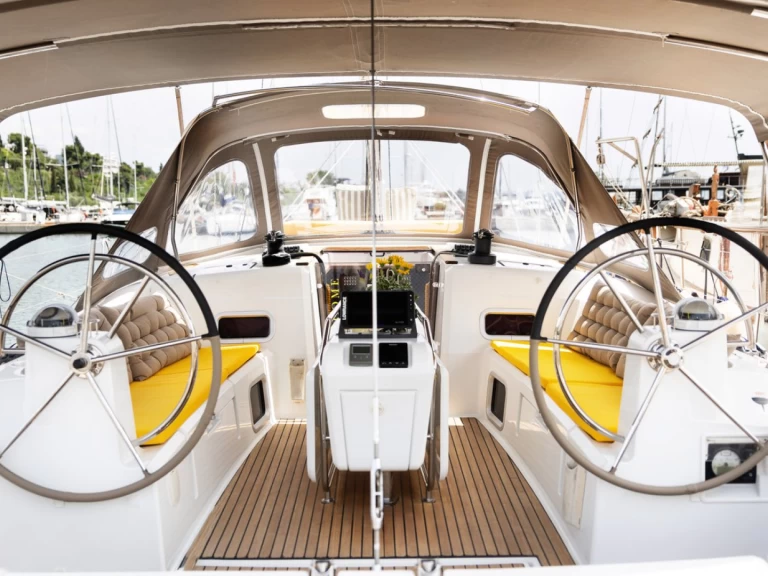 Boat rental Jeanneau Sun Odyssey 469 in Préveza on Samboat