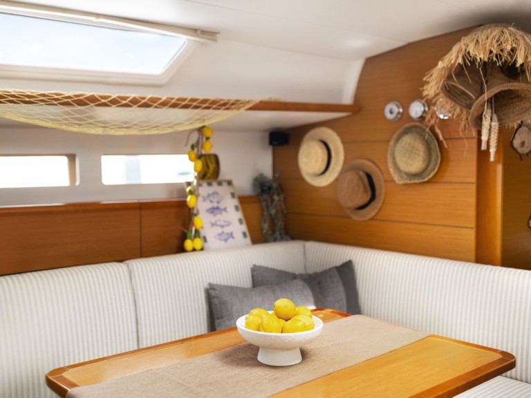 Jeanneau Sun Odyssey 469 in Préveza on SamBoat