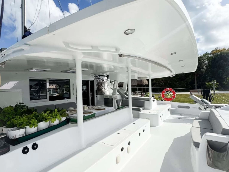 Luxury Yacht rental in Trellis Bay - Custom AWATEA