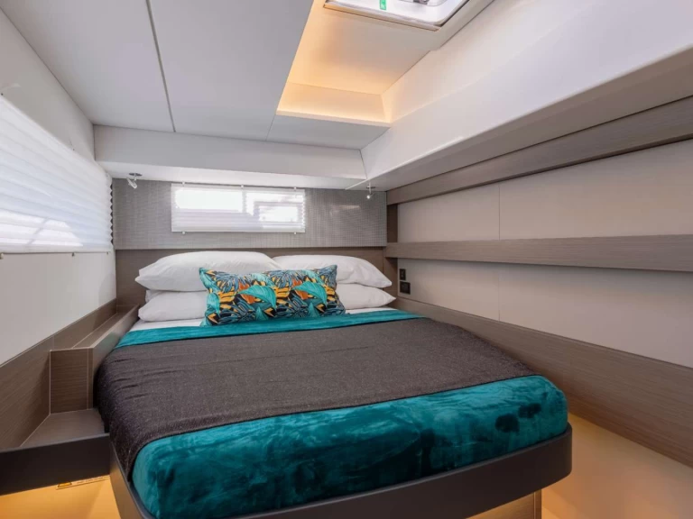 Rent a Leopard WINDSEA Porto Cheli