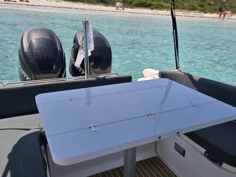 Boat rental Zar ZAR 85 SL in Saint-Florent on Samboat
