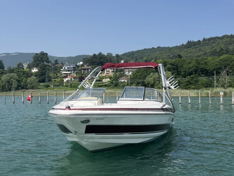 Larson SEI 180 LXBRLUX charter bareboat or captained in  Aix-les-Bains