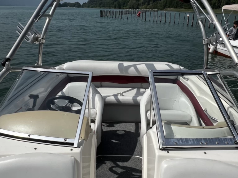 Yacht charter Aix-les-Bains cheap SEI 180 LXBRLUX
