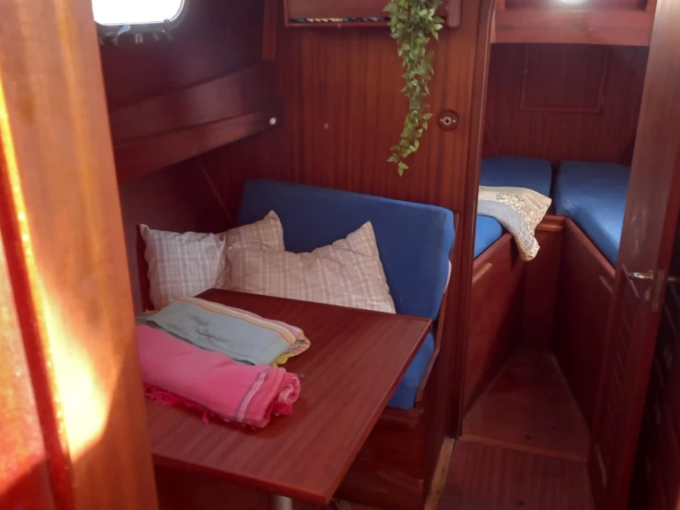 G.i.a.m Rapallo Portofino Pilot charter bareboat or captained in  Bocca di Magra