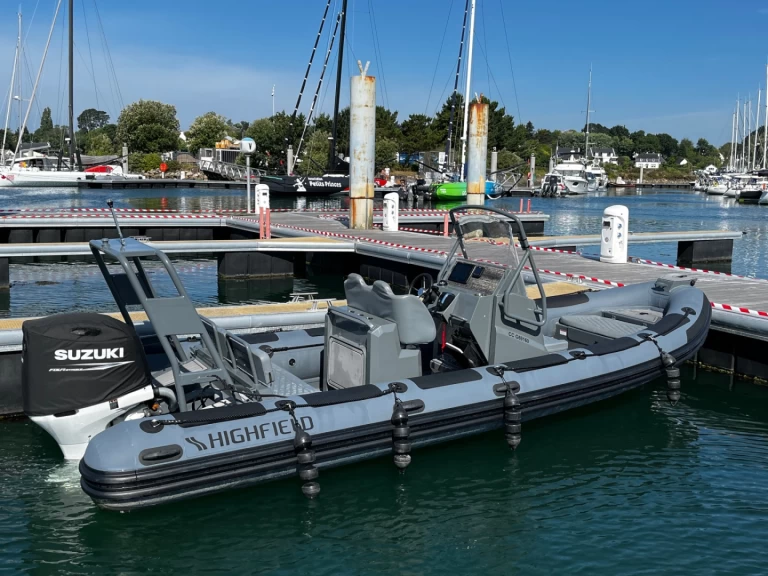 Rent a Highfield Patrol 660 La Forêt-Fouesnant