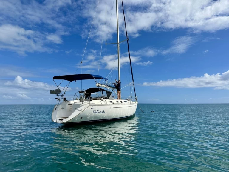 Sailboat rental in Grand Baie - Dufour Dufour 41 Classic
