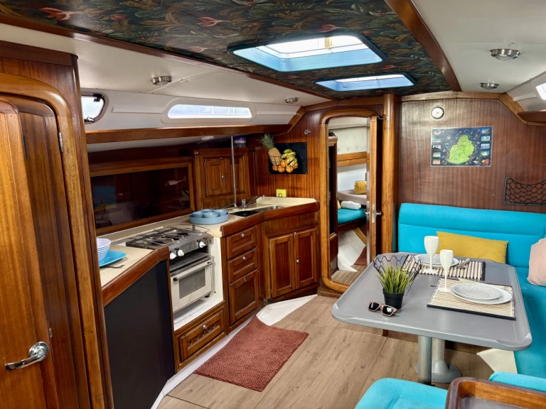 Sailboat rental in Grand Baie - Dufour Dufour 41 Classic