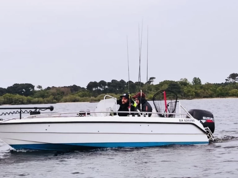 Boat rental Ryds 475 GT in Sanguinet on Samboat