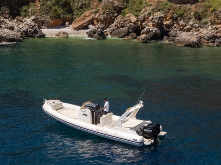 Bareboat Rental RIB Kleos with a boat licence