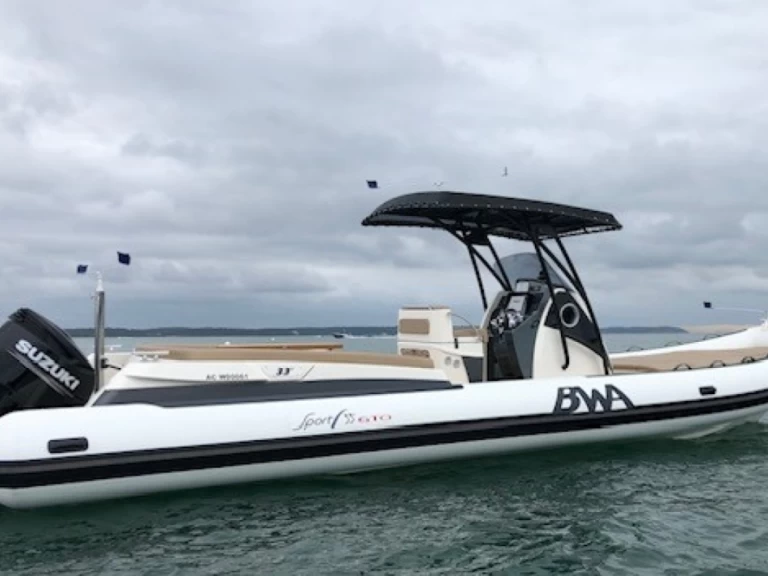 Boat rental Bwa BWA 33 in Cap Ferret on Samboat
