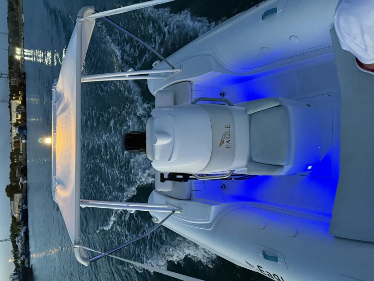 Rent a Eagle Eagle 2 Gjiri i Vlorës