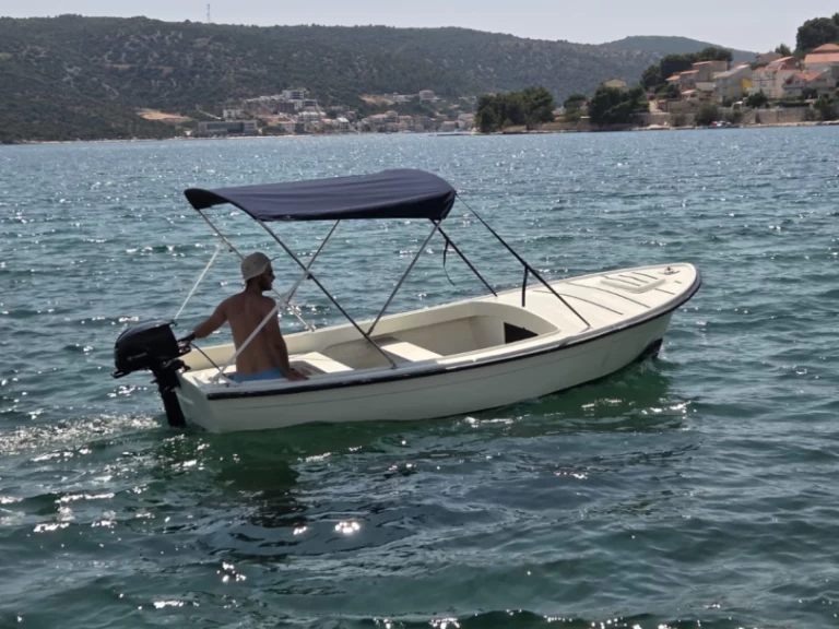 Pasara Jugoplastika in Poljica on SamBoat
