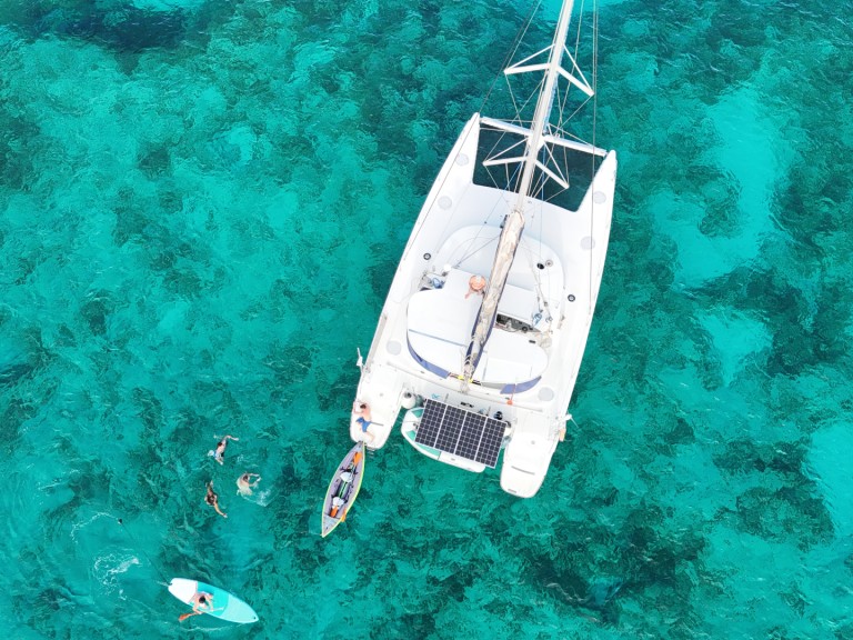 Rent a Fountaine Pajot Belize 43 Marigot