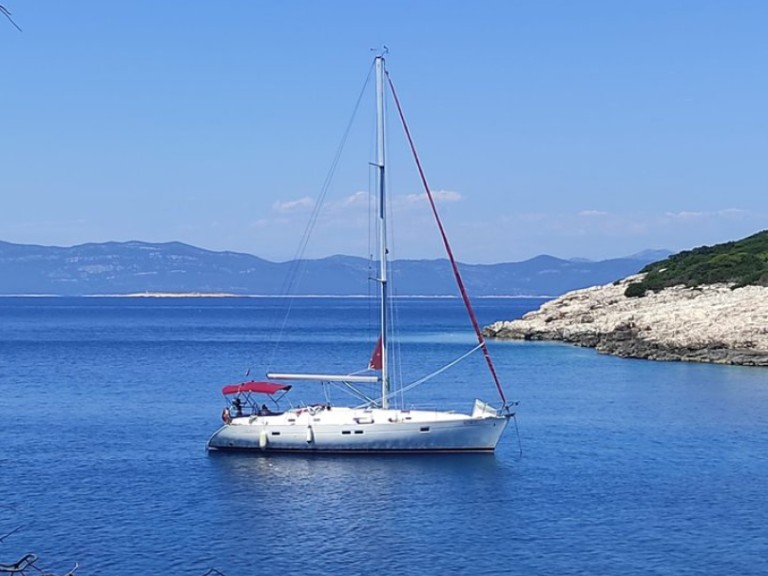 Yacht charter Omiš cheap Oceanis 411 Celebration