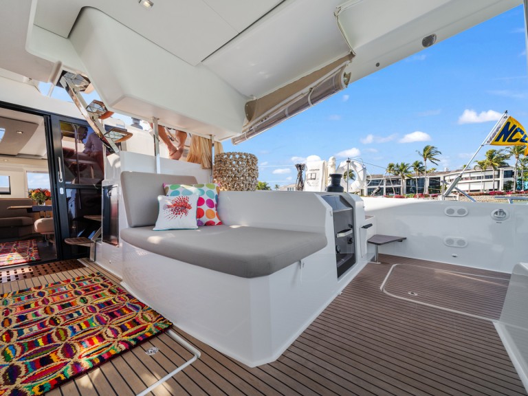 Boat rental Fountaine Pajot Aura 51 in Marsh Harbour on Samboat