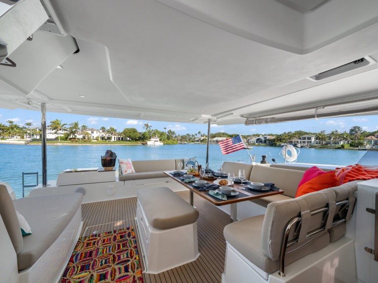 Bareboat Rental Catamaran Fountaine Pajot with a boat licence