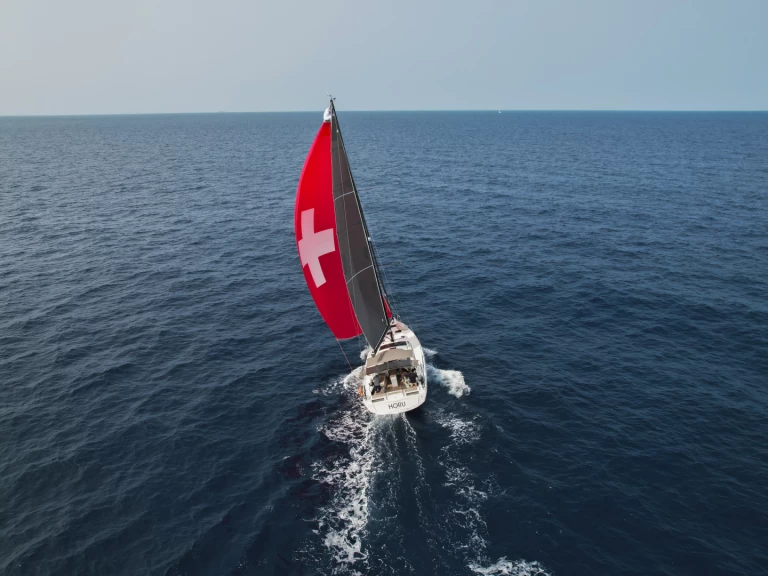 Sailboat for rent Marseille at the best price