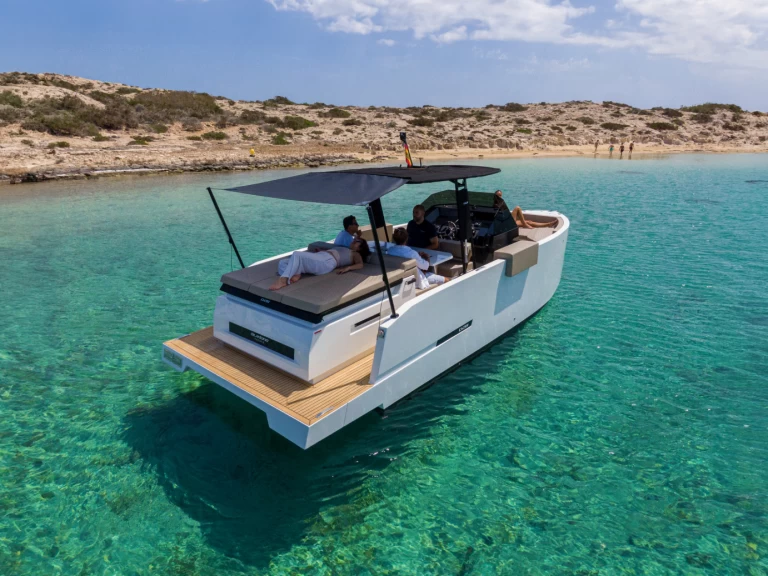 Motorboat for rent Dénia at the best price
