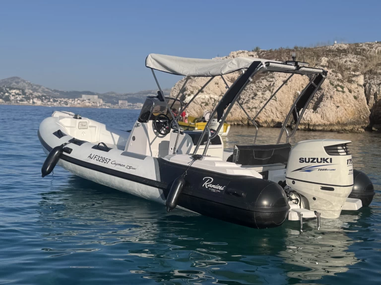 Boat rental Ranieri Cayman 21 Sport in Marseille on Samboat