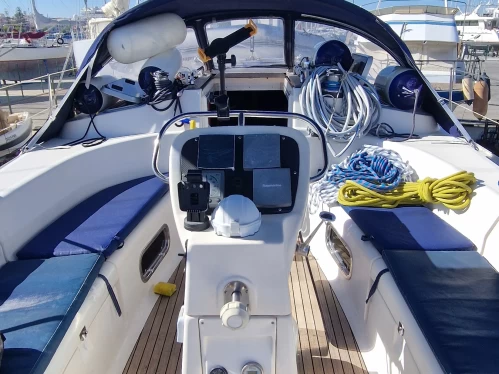 Sailboat for rent Marina de Lagos at the best price