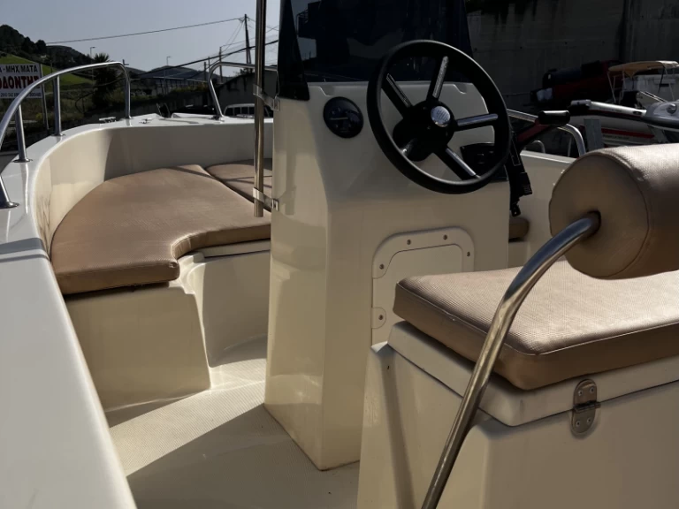 Yacht charter Kato Gouves cheap BRS500