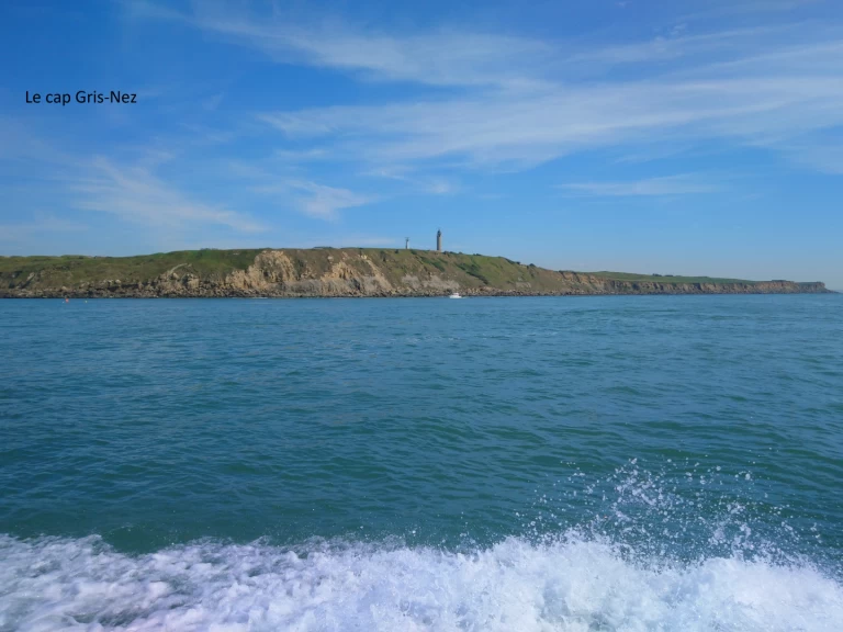 Jeanneau Esteou 730 in Boulogne-Sur-Mer on SamBoat