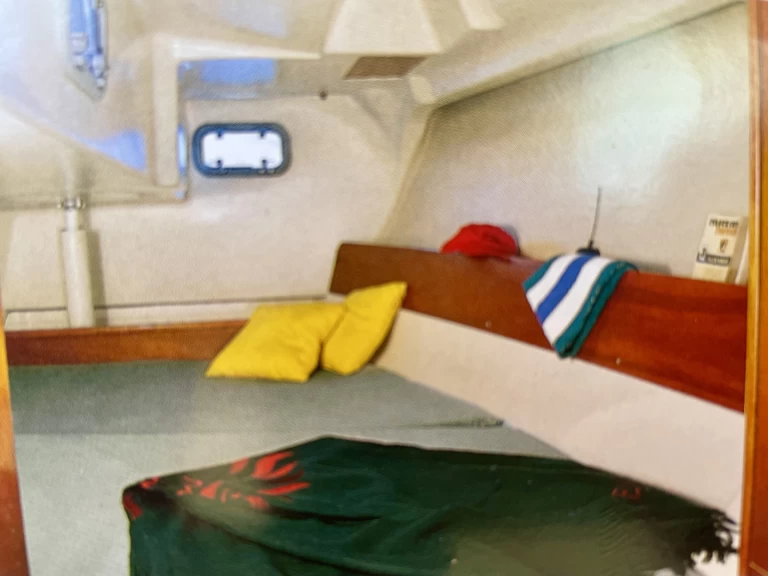 Sailboat rental with or without captain Jeanneau La Grande-Motte