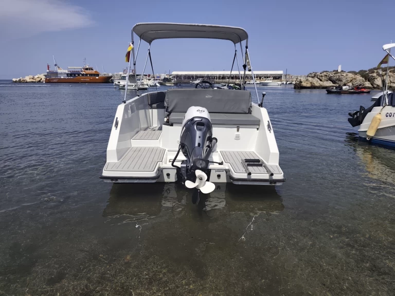 Motorboat rental in Alicante - Astillero Fernández Hidalgo Crimat Silver 560