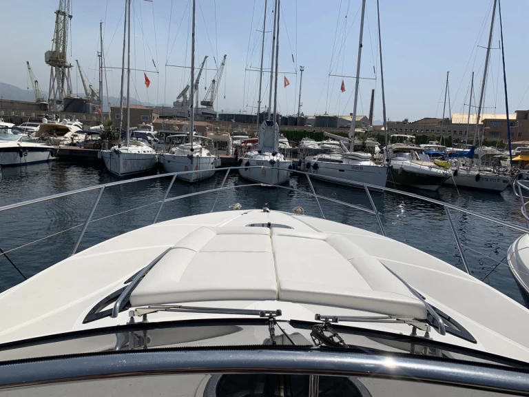 Motorboat rental with or without captain Absolute Palermo