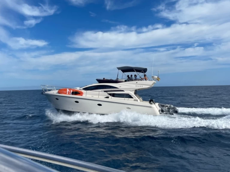 Motorboat rental in Dénia - Rodman Muse 44
