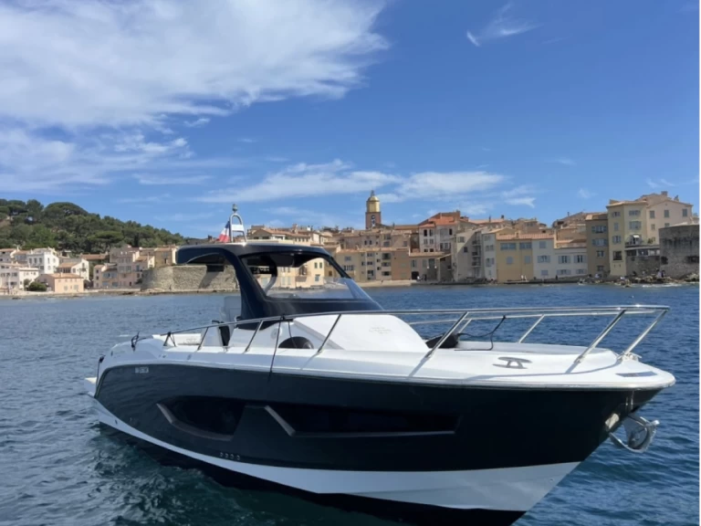 Yacht charter Port des Marines de Cogolin cheap Key Largo 34