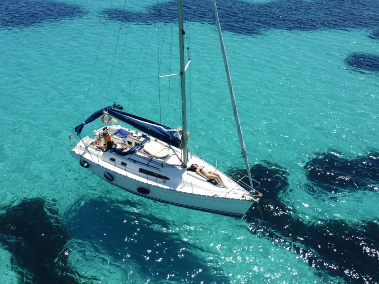Boat rental Jeanneau Sun Odyssey 34.2 in Trapani on Samboat