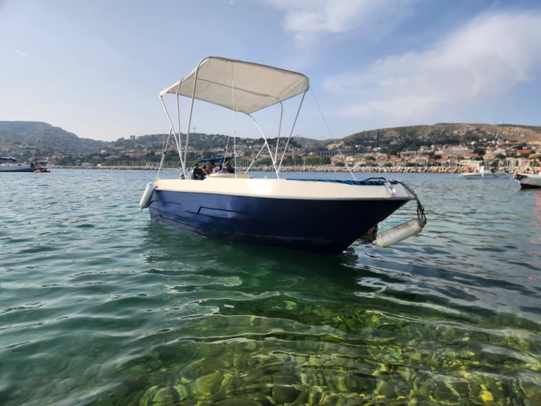 Rent a Prusa Marine Prusa 450 Marseille