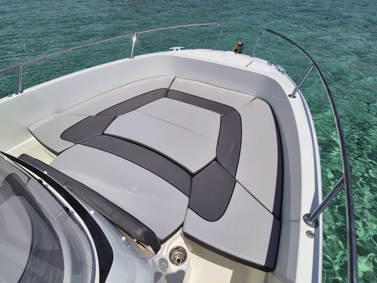 Yacht charter Marina Botafoch cheap CAP CAMARAT 6,5 CC Style