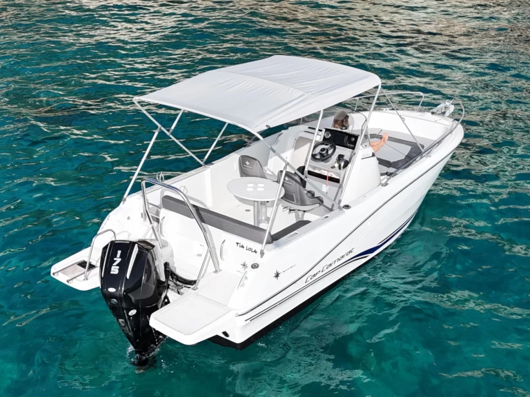 Boat rental Jeanneau CAP CAMARAT 6,5 CC Style in Marina Botafoch on Samboat