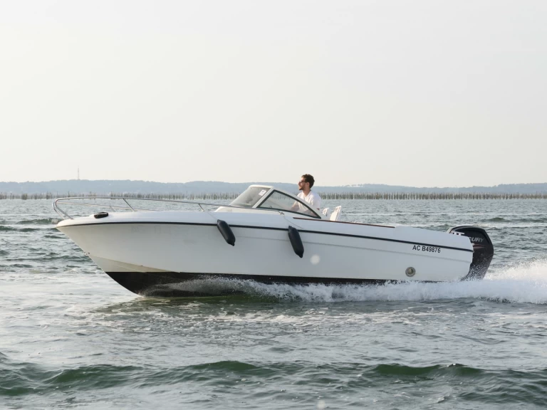 Motorboat rental with or without captain Bénéteau Arcachon