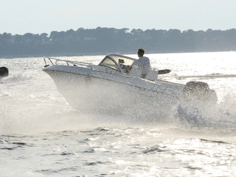 Motorboat for rent Arcachon at the best price
