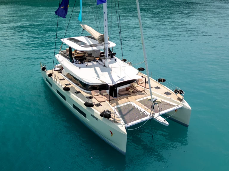 Yacht charter Salerno cheap Lagoon Sixty 5