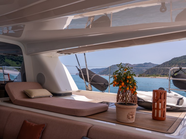 Rent a Lagoon Lagoon Sixty 5 Olbia