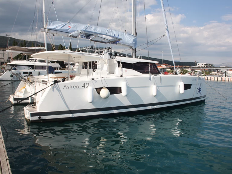 Fountaine Pajot Astrea 42 in Seget Donji on SamBoat