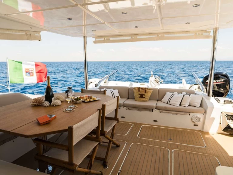 Luxury Yacht rental with or without captain  Rome (City)