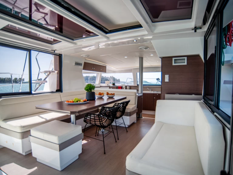 Catamaran for rent Préveza at the best price