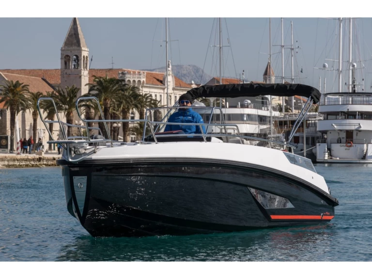 Boat rental Arrow Arabis 23 Arrow Arabis 23 in Trogir on Samboat