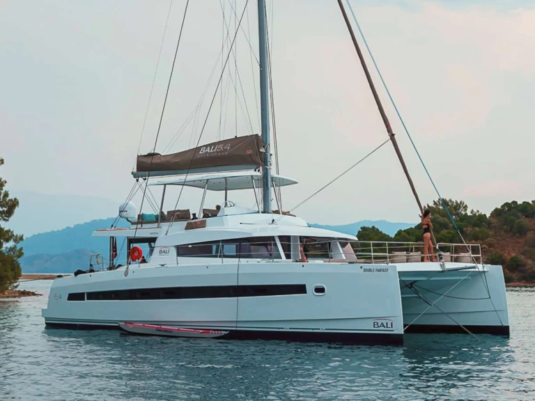Boat rental Bali CHILLIN' HUT in British Virgin Islands (BVI) on Samboat